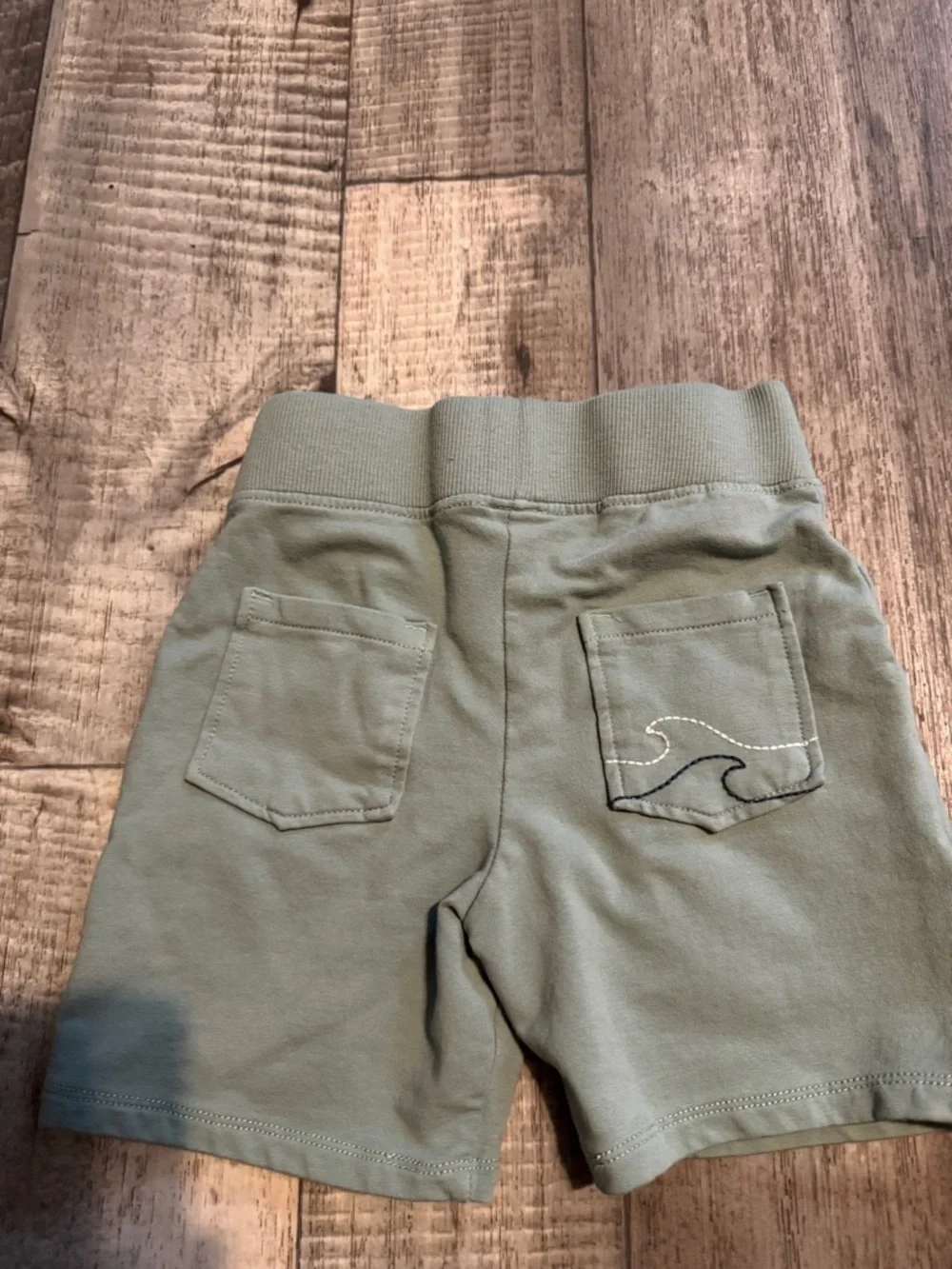 4T BOY Summer lot